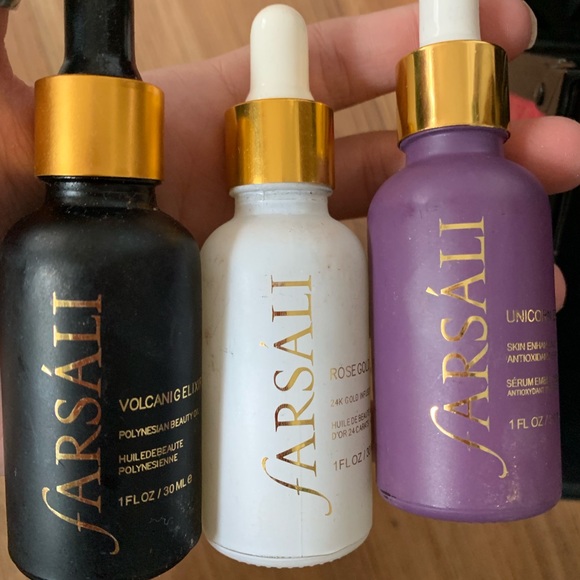 Make up - Picture 2 of 4